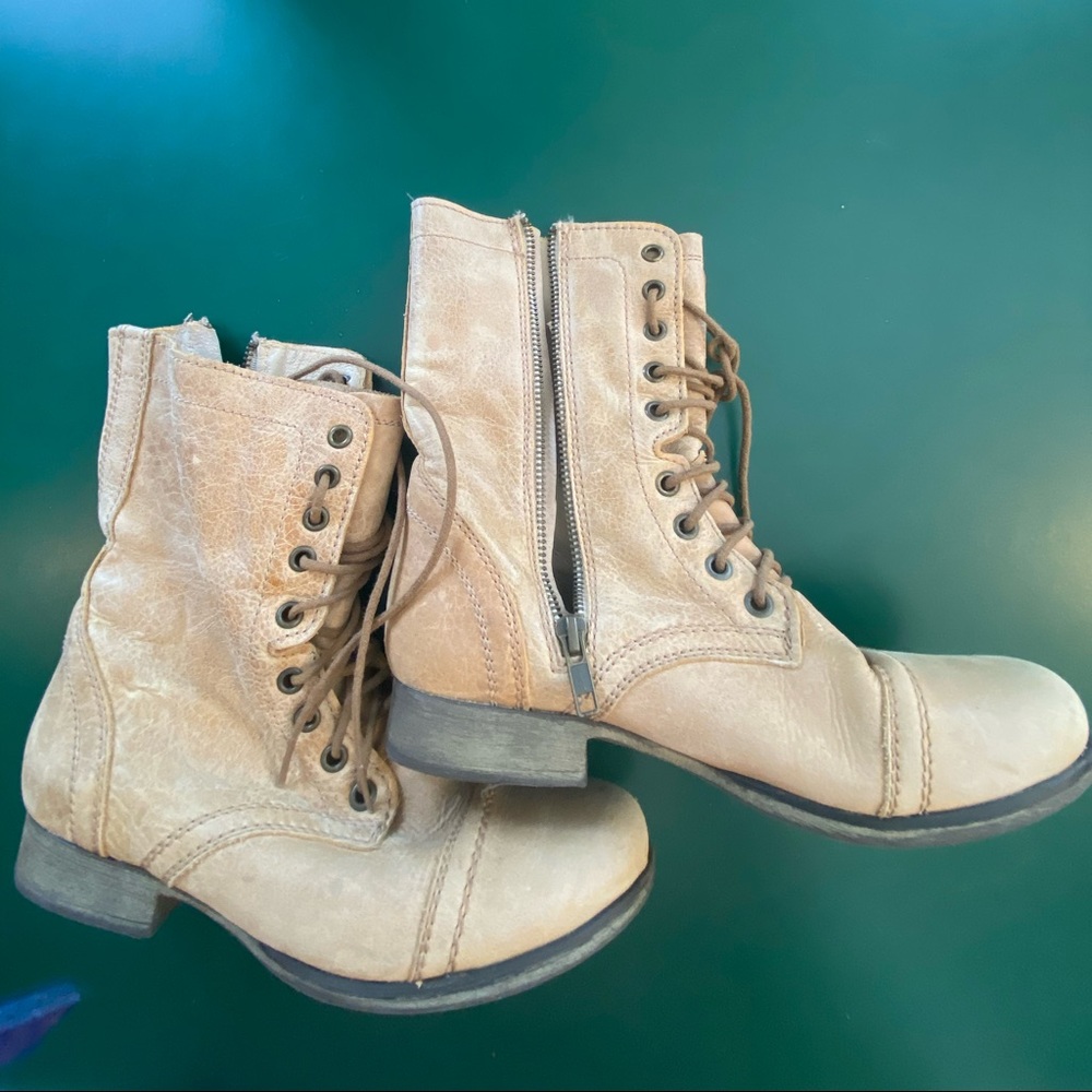 Steve Madden boots